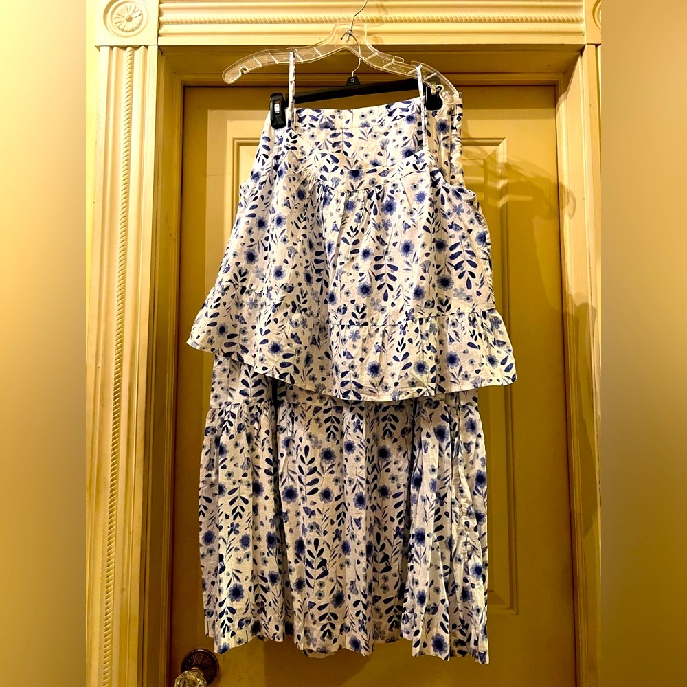 Two piece, full length summer outfit!
